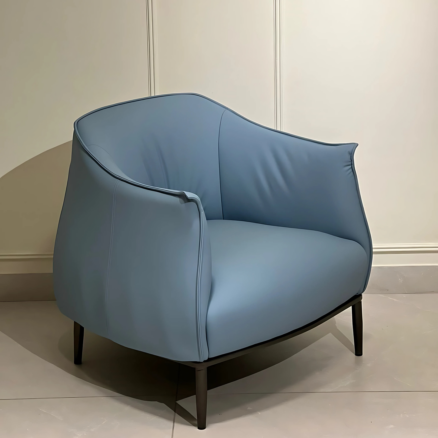 Lucente Leather Lounger Chair