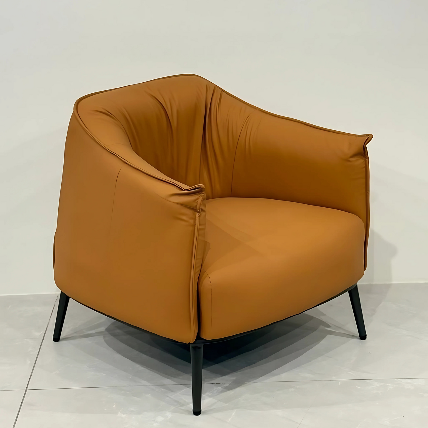Lucente Leather Lounger Chair