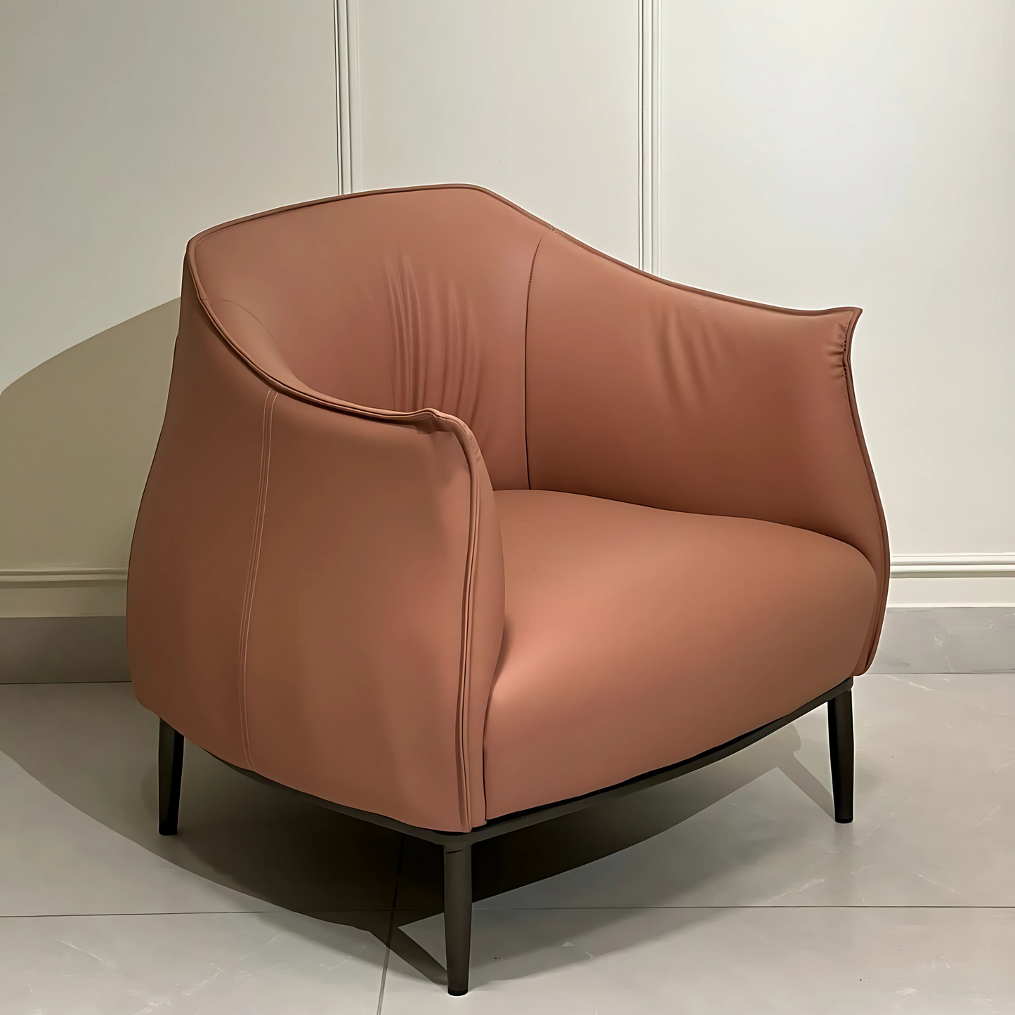 Lucente Leather Lounger Chair