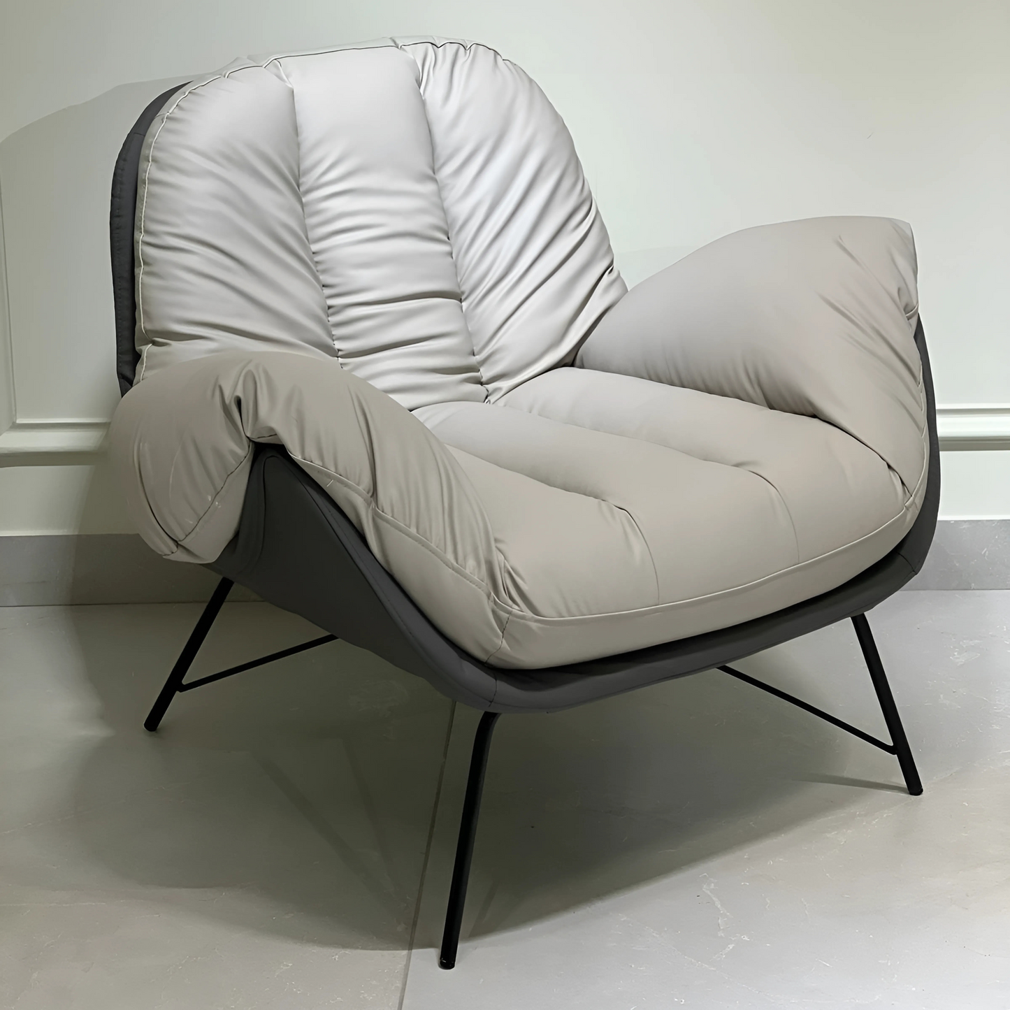 Monarch Lounger Chair