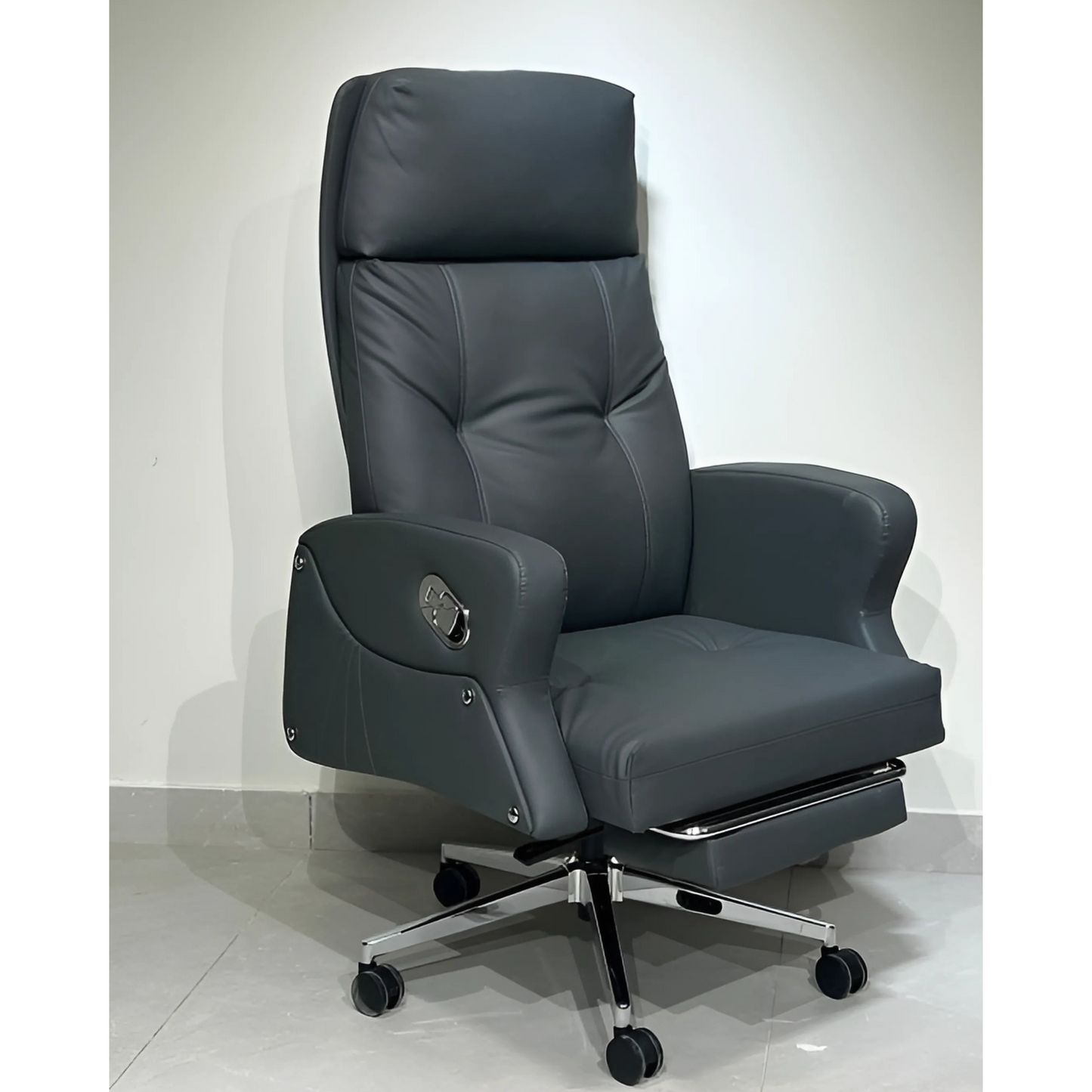 luxury boss chair for boardroom and CEO office