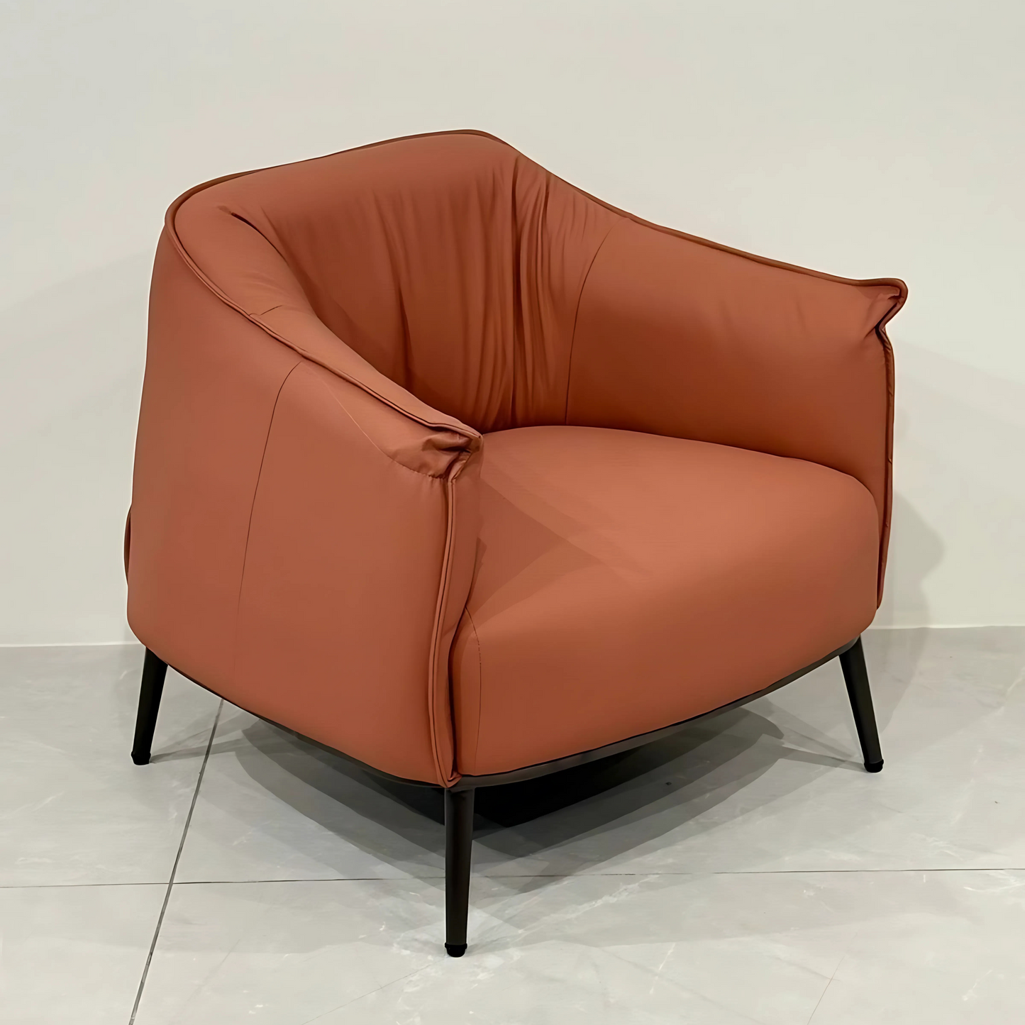 Lucente Leather Lounger Chair