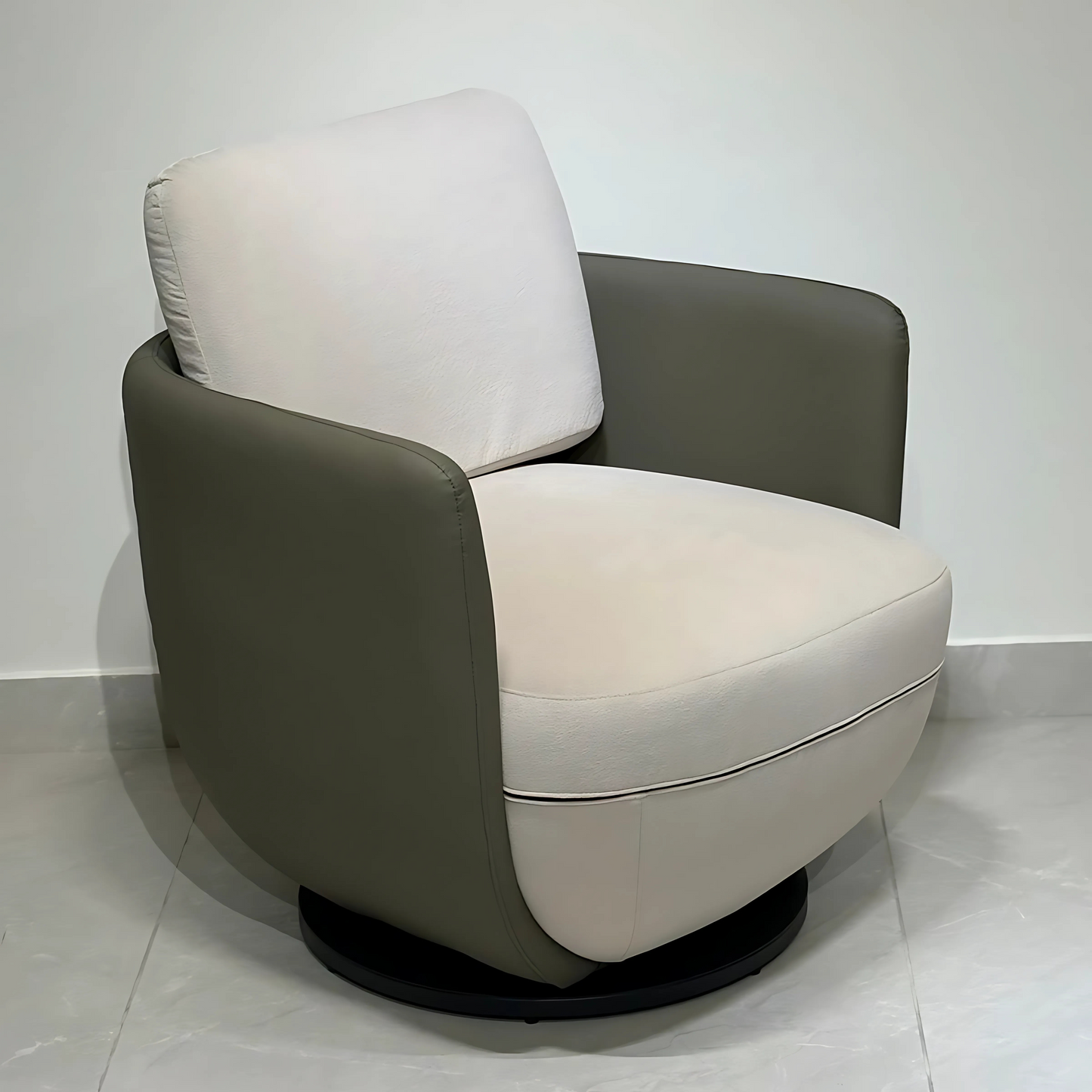 Verona Swivel Armchair