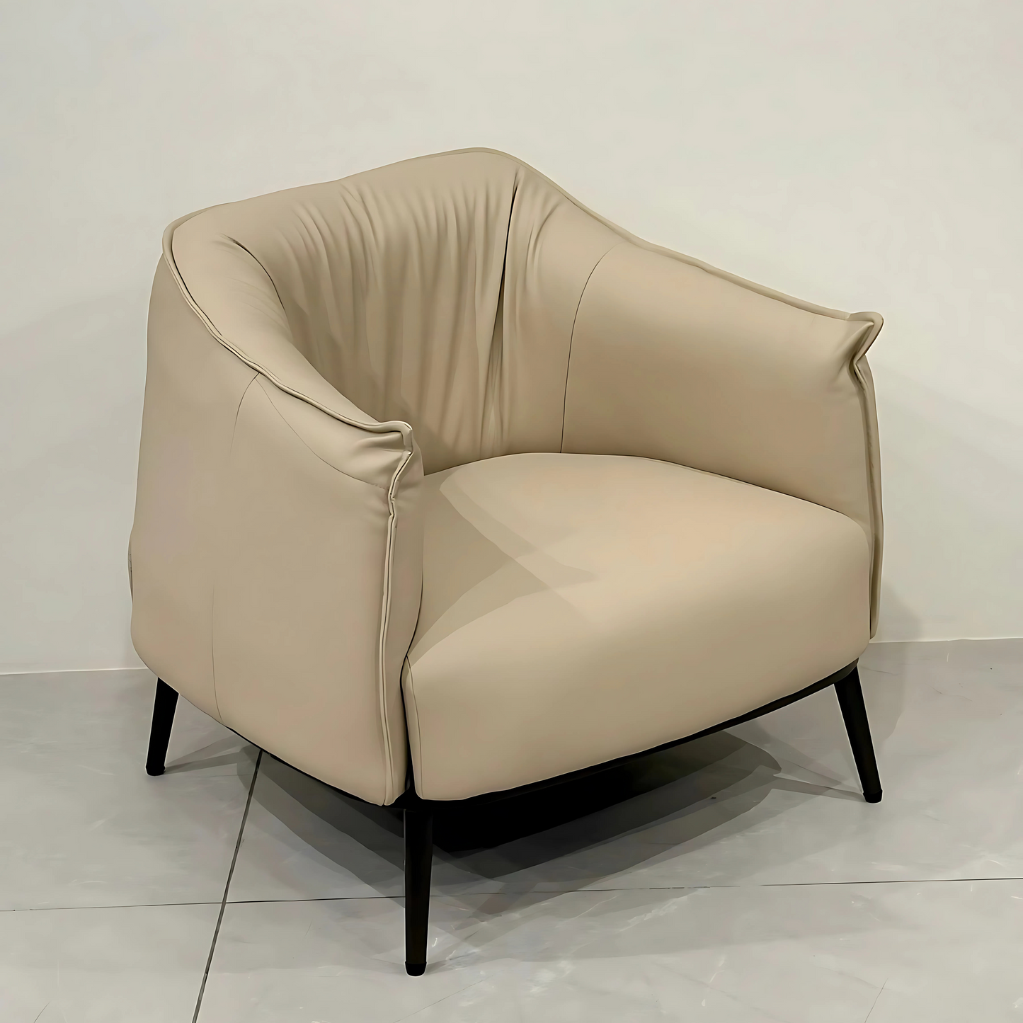 Lucente Leather Lounger Chair