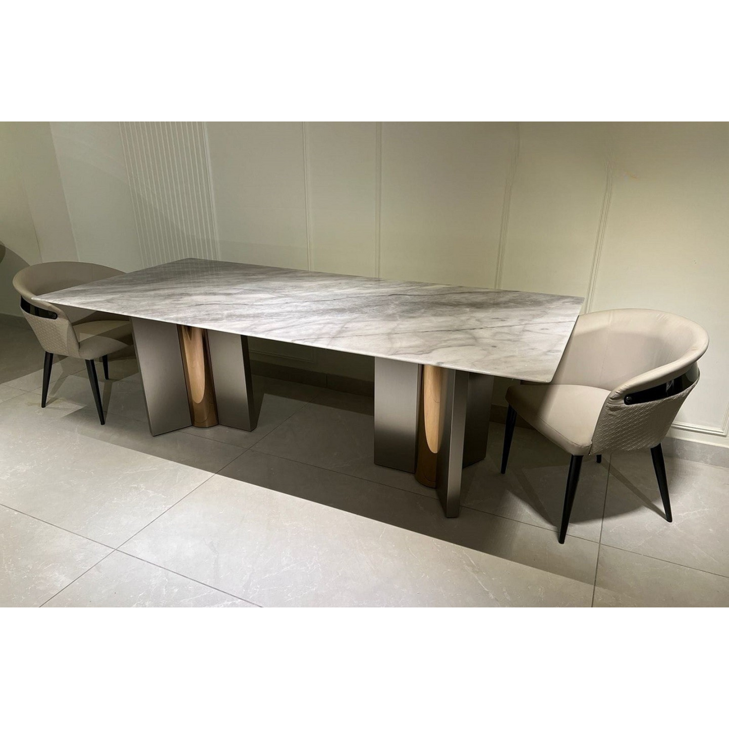 Bellagio Luxe Dining Table