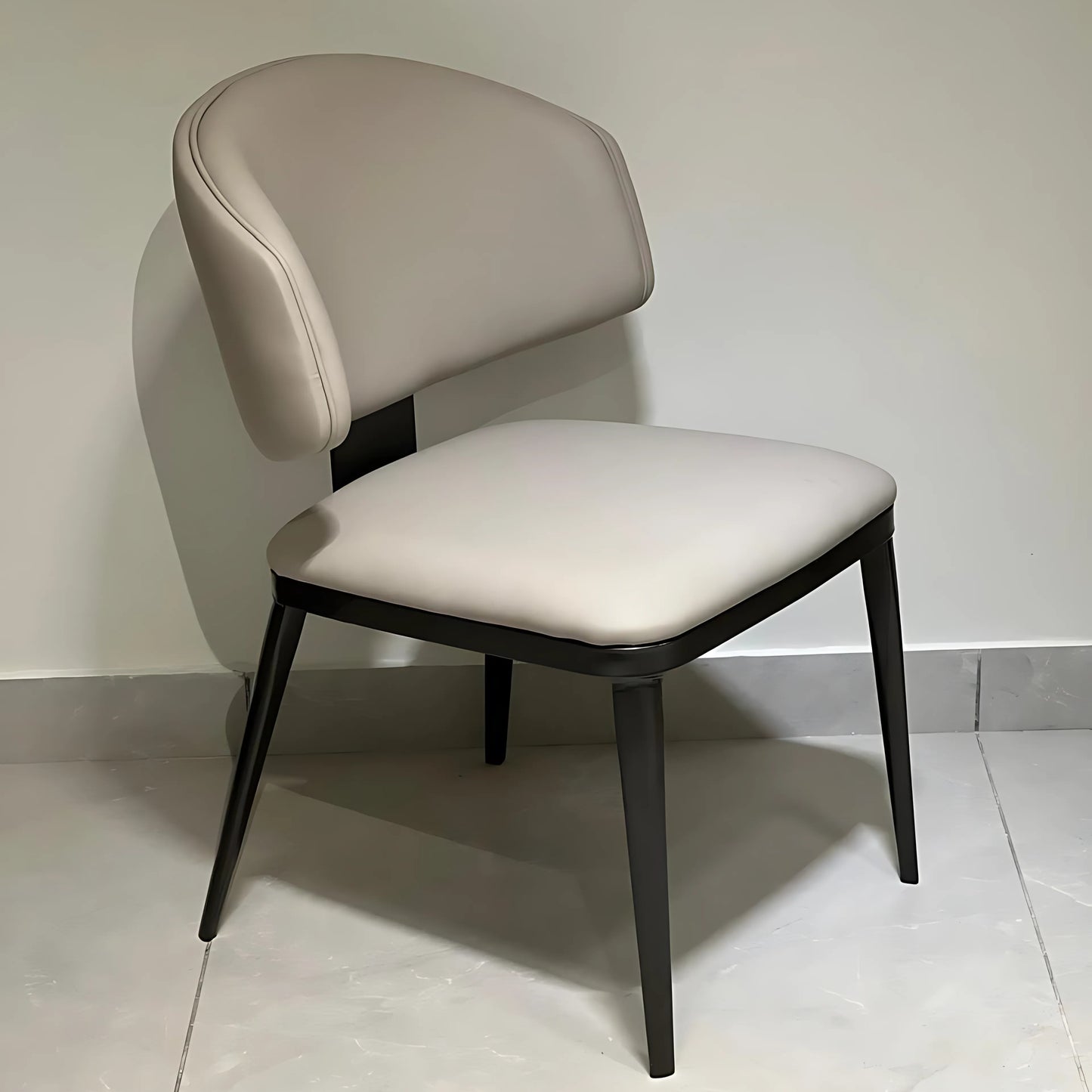 Avant-Garde Grace Chair