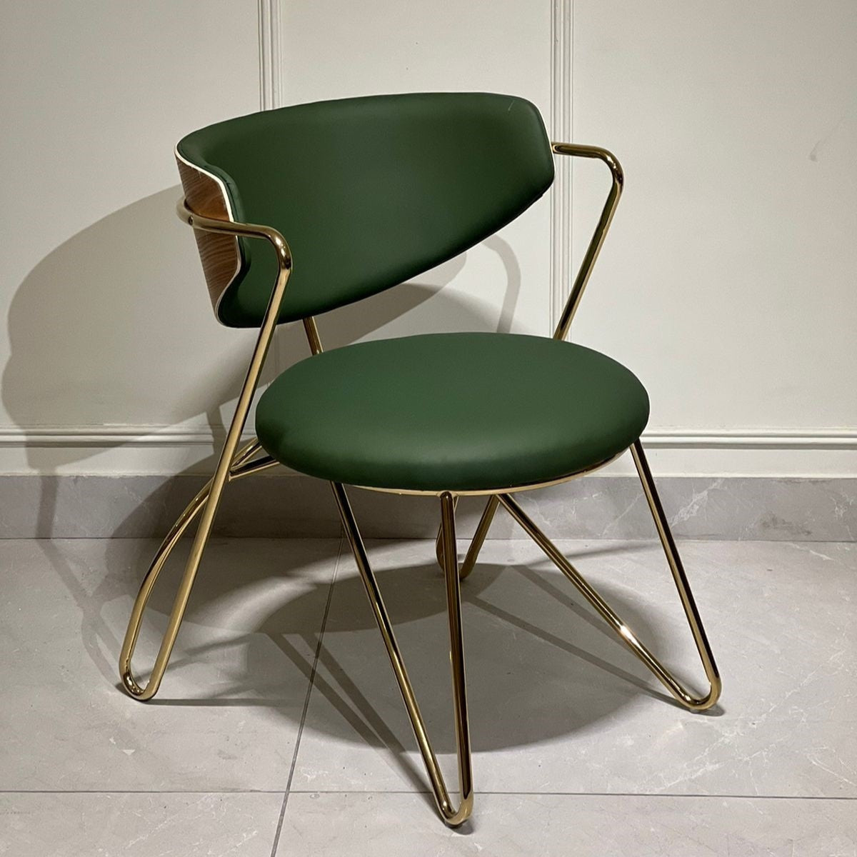 Verde Luxe Accent Chair