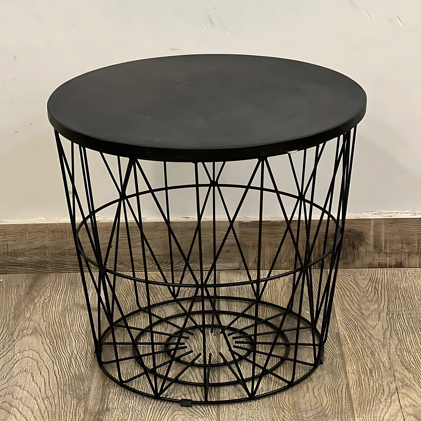 Urban Arc side Table