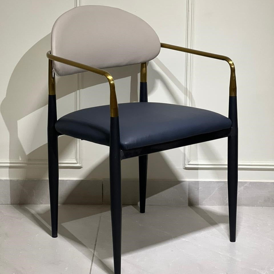 Ischia Contrast Chair